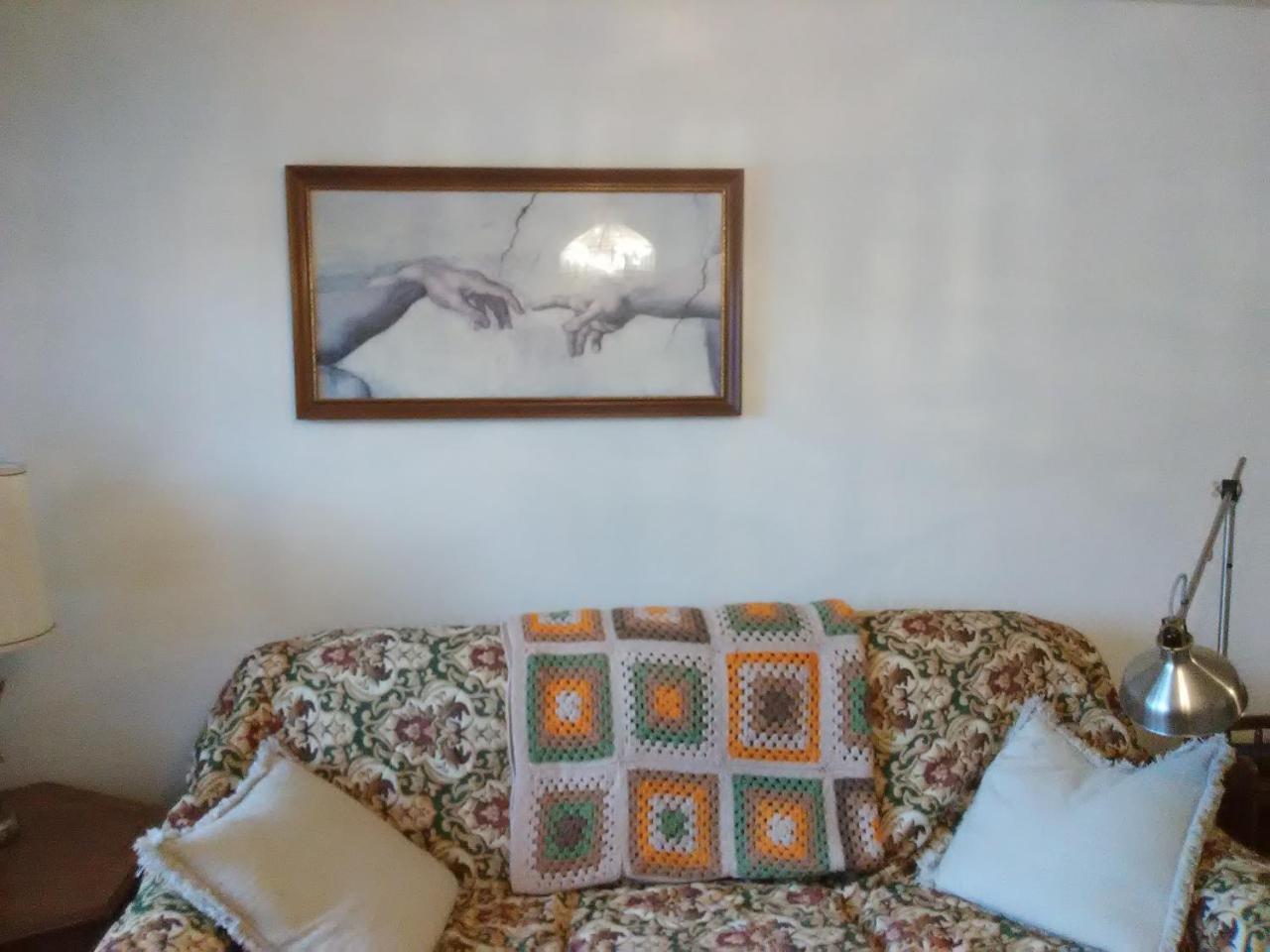 Lakeside Hostel & Guest House เครสเซนต์ซิตี ภายนอก รูปภาพ